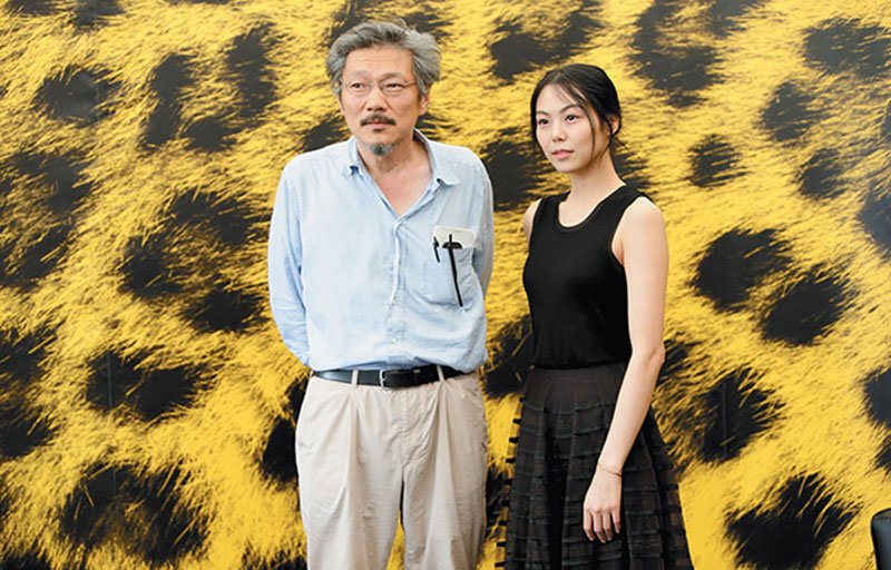 নিজে পরকীয়া করলে স্ত্রীকে তালাক দিতে পারবেন না স্বামী - West Bengal News 24