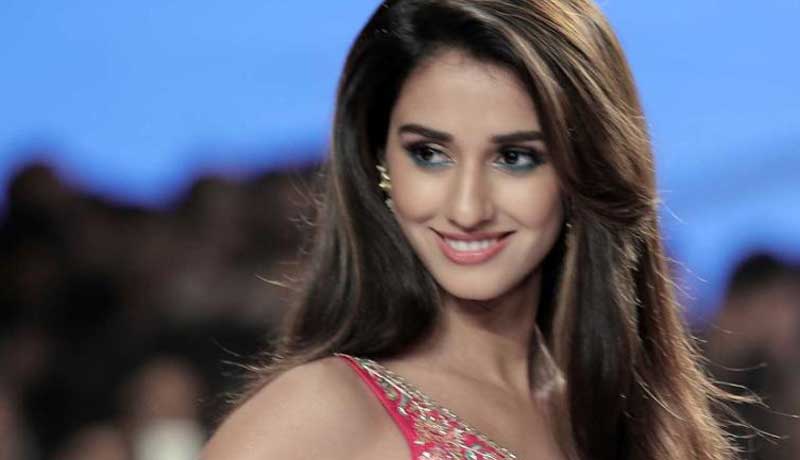 মাত্র ৫০০ টাকা নিয়ে মুম্বাই আসেন দিশা - West Bengal News 24