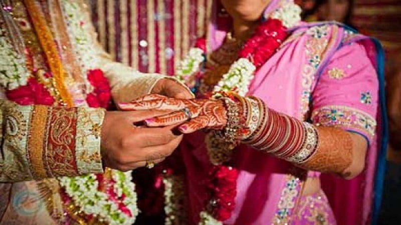 ষষ্ঠবারের মতো বিয়ে করতে গিয়ে ঘটে গেল বিপত্তি!