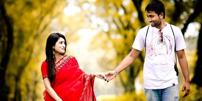 প্রেমিকের সঙ্গে ডেটে যেতে বাড়িতে যে ৫টি মিথ্যা বলে মেয়েরা