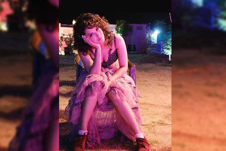 ‘ট্রোলিংকে পাত্তা দিই না, পোশাক পরি নিজের ইচ্ছা মতো’ - West Bengal News 24'ট্রোলিংকে পাত্তা দিই না, পোশাক পরি নিজের ইচ্ছা মতো'