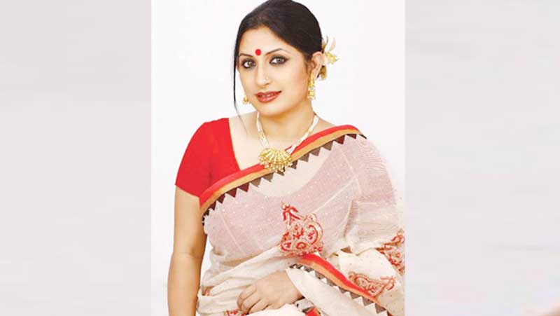 ভক্তদের সুসংবাদ দিলেন বিপাশা - West Bengal News 24