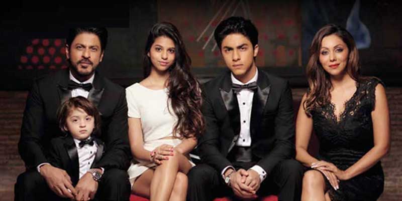 দ্য লায়ন কিংয়ের বিশেষ স্ক্রিনিংয়ে সপরিবারে কিং খান - West Bengal News 24