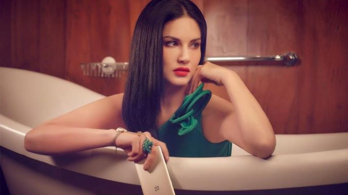 সানি লিওনির মোবাইল নম্বরের মালিক হয়রানির শিকার - West Bengal News 24