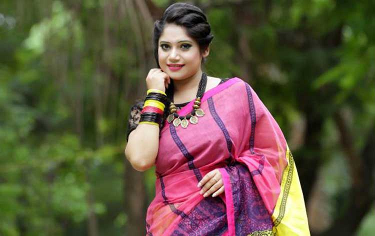 যে ৮ উপায়ে নিজের স্টাইলকে করে তুলতে পারেন আরও আকর্ষণীয় - West Bengal News 24