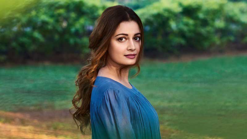 সংসার ভাঙল অভিনেত্রী দিয়া মির্জার - West Bengal News 24