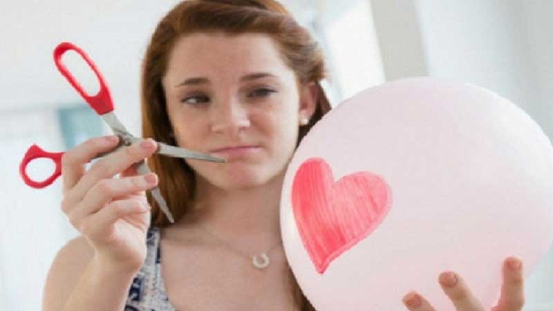 নিজের প্রেমিকের ‘জঘন্য কাজ’ সামনে আনলেন প্রেমিকা - West Bengal News 24