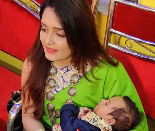 অতি পরিচিত টেলি অভিনেত্রীর কোলে বাচ্চা, নিজেই দিলেন এই সুখবর - West Bengal News 24