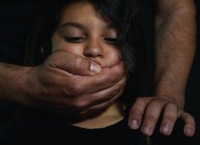 শিশুকে যৌন নির্যাতন থেকে রক্ষায় প্রতিটি অভিভাবক অবশ্যই যা করবেন - West Bengal News 24 শিশুকে যৌন নির্যাতন থেকে রক্ষায় প্রতিটি অভিভাবক অবশ্যই যা করবেন - West Bengal News 24