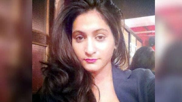 বলিউডে নায়িকা হওয়ার চেষ্টা ব্যর্থ, অবসাদে আত্মঘাতী তরুণী - West Bengal News 24