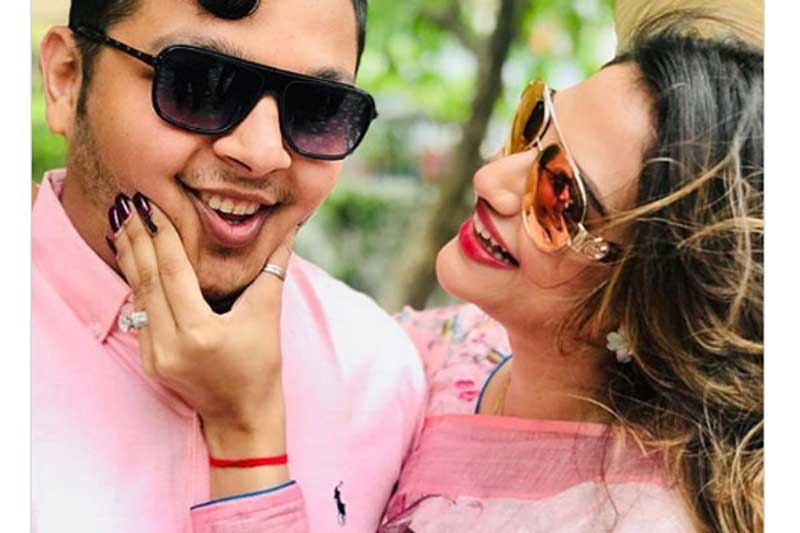 নুসরাতের সবচেয়ে কাছের বন্ধু কে এই স্বরাজ - West Bengal News 24 নুসরাতের সবচেয়ে কাছের বন্ধু কে এই স্বরাজ - West Bengal News 24