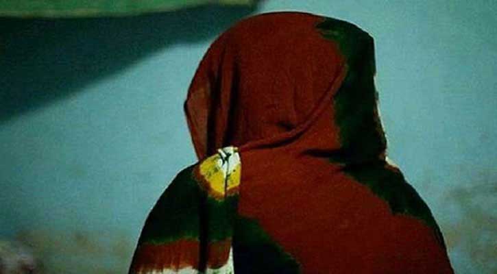 জন্মদিনের পার্টিতে ৪ বন্ধু মিলে বান্ধবীকে গণধর্ষণ - West Bengal News 24