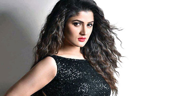 মাত্র কয়েকমাস হল বিয়ের, আর তারমধ‍্যেই সুখবর দিল শ্রাবন্তী - West Bengal News 24