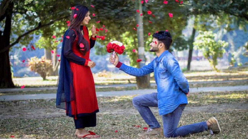 প্রেমিকার মুড ঠিক করার চটজলদি ৫ উপায় - West Bengal News 24