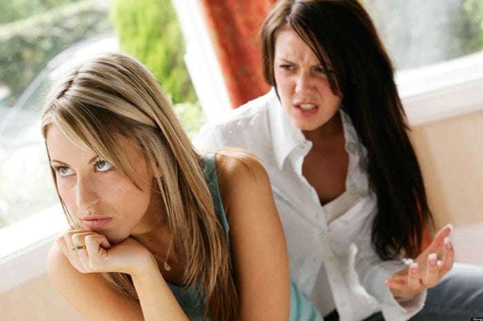 জেনে নিন কী ভাবে সামলাবেন স্বার্থপর বন্ধুকে - West Bengal News 24