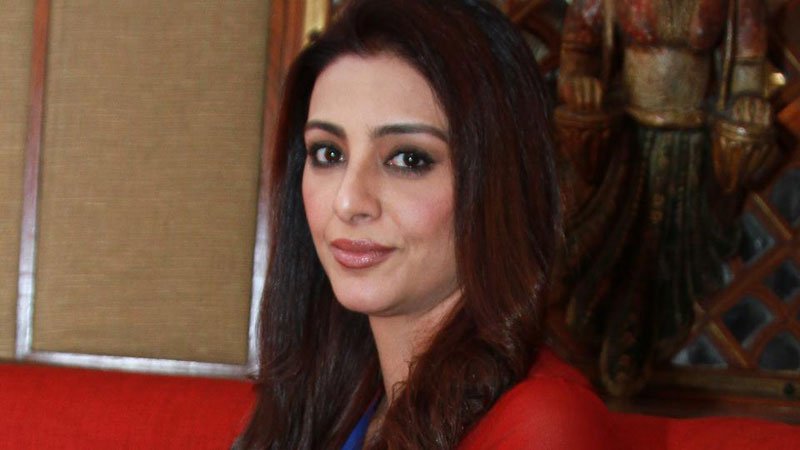 কার জন্য বিয়ে করেননি টাবু? - West Bengal News 24