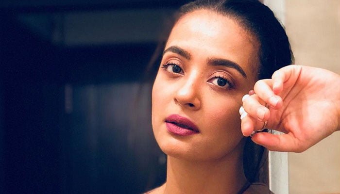 ‘আমার শরীরের প্রতি ইঞ্চি দেখতে চেয়েছিলেন পরিচালক’ - West Bengal News 24