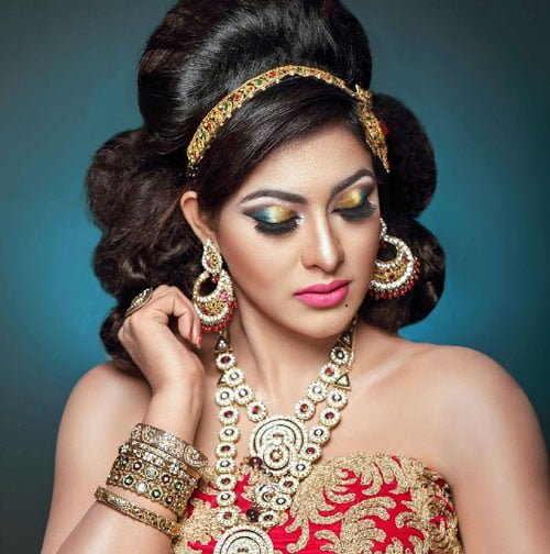 মৃত্যুর সঙ্গে লড়াই করছেন মডেল প্রিয়াঙ্কা - West Bengal News 24 মৃত্যুর সঙ্গে লড়াই করছেন মডেল প্রিয়াঙ্কা - West Bengal News 24