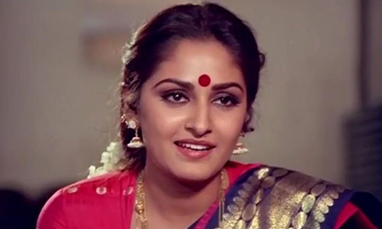 তিন সন্তানের বাবাকে বিয়ে, চিরকাল বঞ্চিতই রইলেন জয়াপ্রদা - West Bengal News 24 তিন সন্তানের বাবাকে বিয়ে, চিরকাল বঞ্চিতই রইলেন জয়াপ্রদা - West Bengal News 24