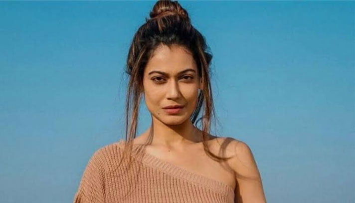 গান্ধী পরিবার নিয়ে বিতর্কিত মন্তব্য, অভিনেত্রী পায়েল গ্রেপ্তার - West Bengal News 24