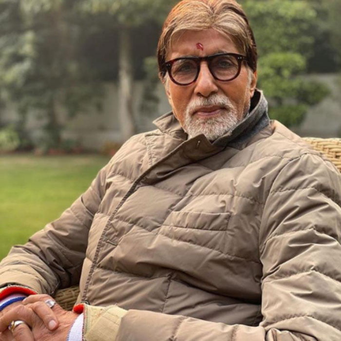 কলকাতার রাস্তা স্যানিটাইজ করা দেখে অমিতাভ বললেন: ইস, মুম্বইতে এরকম করা যায় না! - West Bengal News 24 কলকাতার রাস্তা স্যানিটাইজ করা দেখে অমিতাভ বললেন: ইস, মুম্বইতে এরকম করা যায় না! - West Bengal News 24