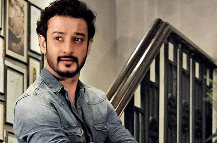 ‘করোনার বিরুদ্ধে এই লড়াইটা আমাদের চালিয়ে যেতে হবে’: সাহেব ভট্টাচার্য - West Bengal News 24