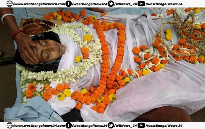ছেলের শেষকৃত্যে যোগ দিতে পারলেন না ভিন রাজ্যে আটকে থাকা বাবা - West Bengal News 24 ছেলের শেষকৃত্যে যোগ দিতে পারলেন না ভিন রাজ্যে আটকে থাকা বাবা - West Bengal News 24