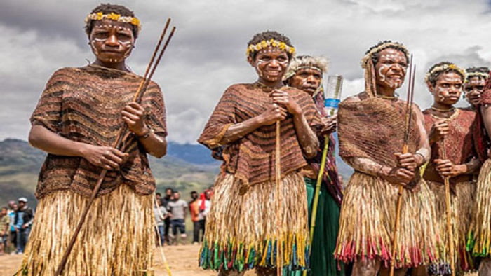 পৃথিবীর সবচেয়ে জনবিচ্ছিন্ন আদিম উপজাতি! - West Bengal News 24 পৃথিবীর সবচেয়ে জনবিচ্ছিন্ন আদিম উপজাতি! - West Bengal News 24