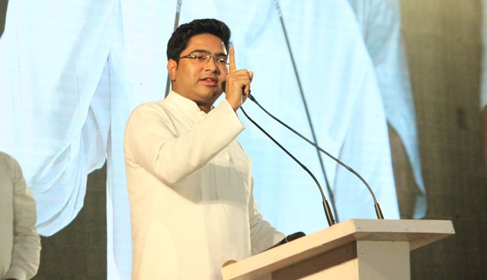 নিজেদের ব্যর্থতা ঢাকতে মিথ্যা বলে মানুষকে বিভ্রান্ত করছেন’ পালটা জবাব তৃণমূল সাংসদ অভিষেকের ! - West Bengal News 24