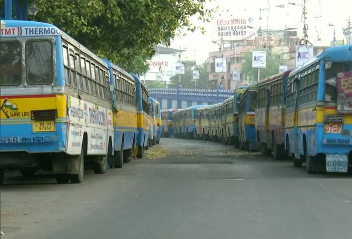 যত আসন, তত যাত্রী নিয়ে বাস চালানো যায় না : তপন বন্দ্যোপাধ্যায় ! - West Bengal News 24