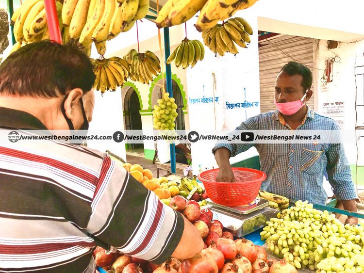মে দিবসে পেশা বদলে বেঁচে থাকার নতুন লড়াই ঝাড়গ্রাম শহরের দুলাল বিশালের - West Bengal News 24