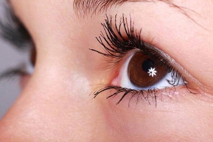 মহিলার ছানি কাটতে গিয়ে হতবাক ডাক্তাররা, কী বেরিয়ে এল জানলে অবাক হয়ে যাবেন - West Bengal News 24