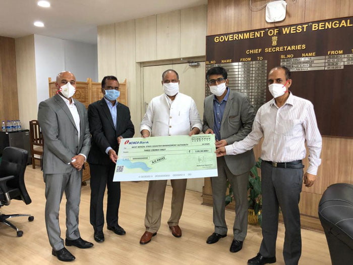 আইসিআইসিআই ব্যাংক পশ্চিমবঙ্গে ঘূর্ণিঝড় ত্রাণে ৪ কোটি টাকা সাহায্য করলো - West Bengal News 24