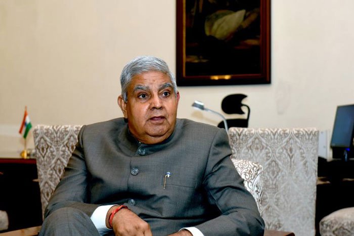 ‘তথ্য গোপন করে করোনা পরিস্থিতি মোকাবিলা অসম্ভব : রাজ্যপাল ! - West Bengal News 24 ‘তথ্য গোপন করে করোনা পরিস্থিতি মোকাবিলা অসম্ভব : রাজ্যপাল ! - West Bengal News 24