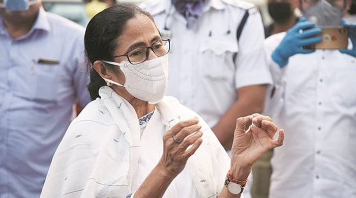 রাজ্যের স্কুল পড়ুয়া থেকে শুরু করে করোনা যোদ্ধা, সকলের জন্য ৩ কোটি মাস্ক বিতরণের ঘোষণা মুখ্যমন্ত্রীর ! - West Bengal News 24