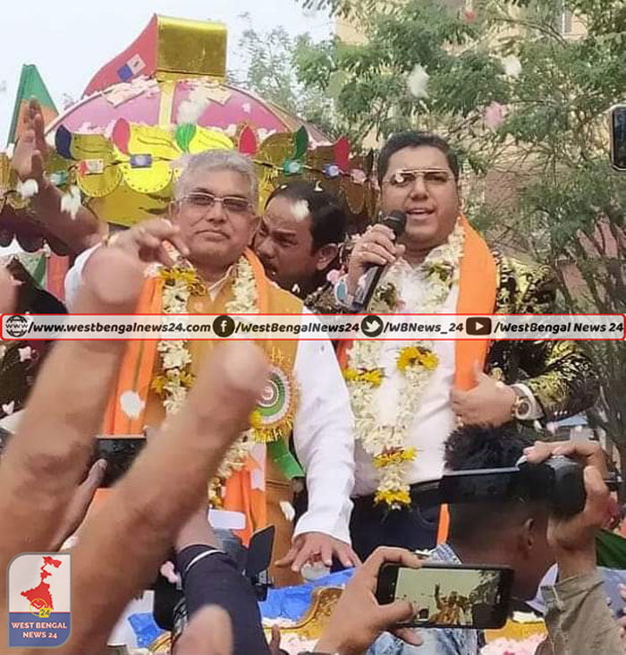 দিলীপ ঘোষের অনুপ্রেরণায় তৃণমূলকে মেরে অর্ধেক ঘরে ঢুকিয়ে দিয়েছি, বিস্ফোরক বাবান ঘোষ!! - West Bengal News 24 দিলীপ ঘোষের অনুপ্রেরণায় তৃণমূলকে মেরে অর্ধেক ঘরে ঢুকিয়ে দিয়েছি, বিস্ফোরক বাবান ঘোষ!! - West Bengal News 24