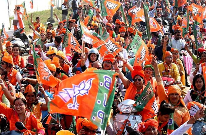 বিজেপির মুখ্যমন্ত্রী পদে অনেক নাম বাংলায়, নয়া ভাবনা মোদী-শাহদের - West Bengal News 24 বিজেপির মুখ্যমন্ত্রী পদে অনেক নাম বাংলায়, নয়া ভাবনা মোদী-শাহদের - West Bengal News 24