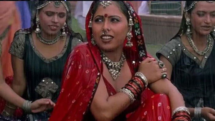 বহু প্রস্তাব ফিরিয়ে তরুণ মডেলের সঙ্গে প্রেম, ৪৬-এও অবিবাহিতা গীতা - West Bengal News 24