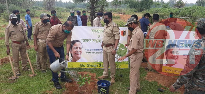 ঝাড়গ্রামে পুলিশ ও বন বিভাগের যৌথ উদ্যোগে বনসৃজন - West Bengal News 24