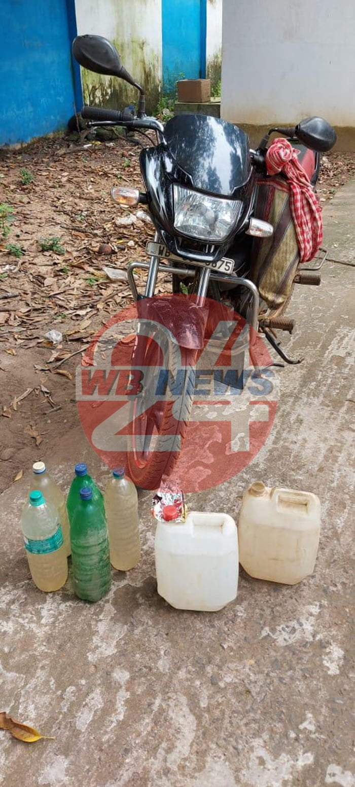 সিনেমার কায়দায় পিছু ধাওয়া করে চোলাই-কারবারিকে ধরলেন আবগারি কর্মীরা - West Bengal News 24