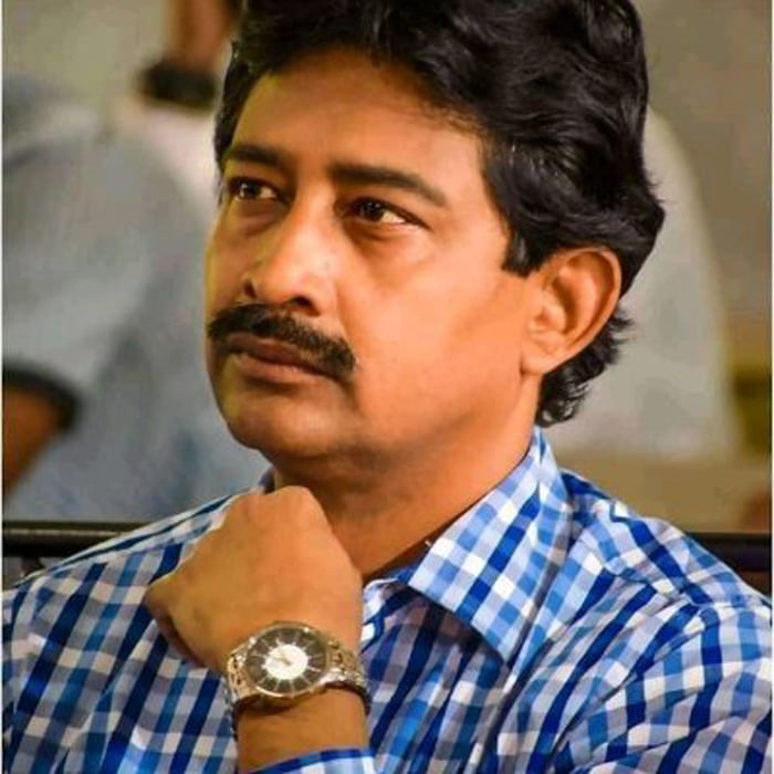দল থেকে পদ খোয়ালেন অরূপ রায়, তৃণমূলে গুরুত্ব বাড়ল রাজীবের - West Bengal News 24