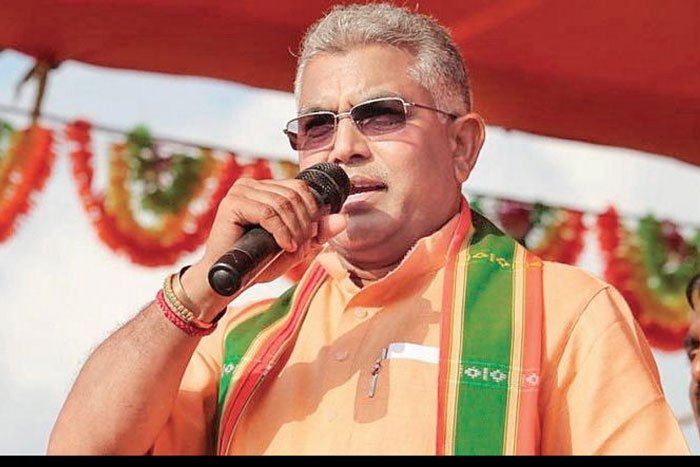 “বুকের উপর পা দিয়ে রাজনীতি করতে এসেছি ” : দিলীপ ঘোষ - West Bengal News 24 “বুকের উপর পা দিয়ে রাজনীতি করতে এসেছি ” : দিলীপ ঘোষ - West Bengal News 24