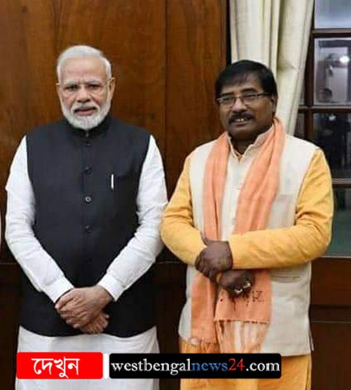 সাংসদকে নিয়ে কুরুচিকর মন্তব্য সোশ্যাল মিডিয়ায়, দোষীদের শাস্তির দাবিতে অভিযোগ দায়ের জেলা সাইবার ক্রাইম থানায় - West Bengal News 24