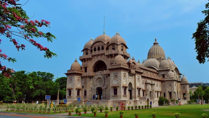 এবার ৫৪ সন্ন্যাসী করোনায় আক্রান্ত - West Bengal News 24