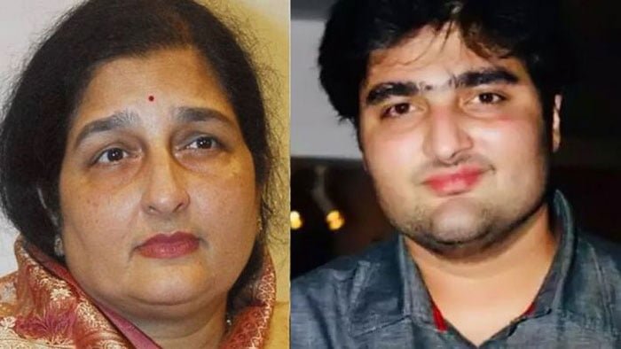 বলিউডে আবার মৃত্যুর খবর, সন্তানহারালেন গায়িকা অনুরাধা পড়োয়াল - West Bengal News 24