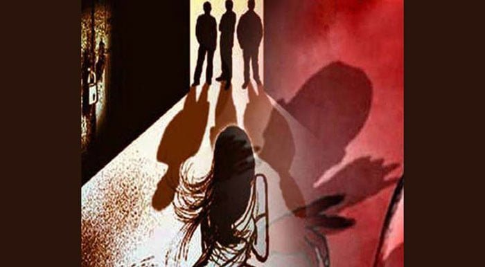 গৃহবধূকে গণধর্ষণের পর বিবস্ত্র করে নির্যাতন, ভিডিও ভাইরাল - West Bengal News 24