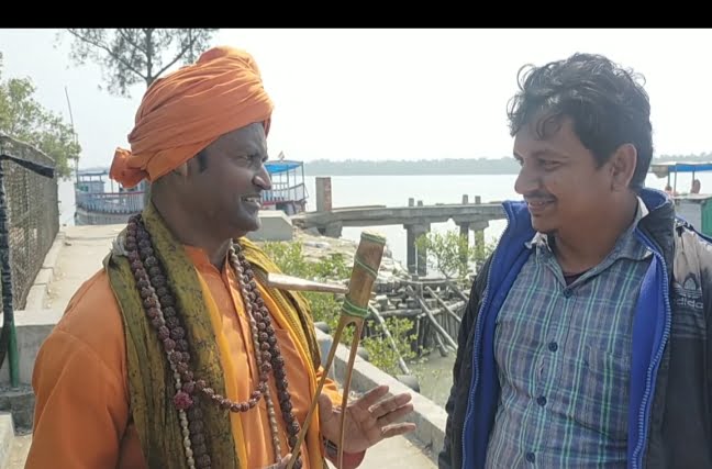 আন্তর্জাতিক খ্যাতিসম্পন্ন বাউলের কলমে সাংবাদিক মৃত্যুঞ্জয় সরদারের জীবনী - West Bengal News 24 আন্তর্জাতিক খ্যাতিসম্পন্ন বাউলের কলমে সাংবাদিক মৃত্যুঞ্জয় সরদারের জীবনী - West Bengal News 24