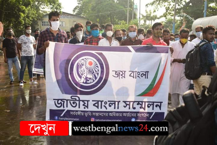 দুর্গাপুজোর ভাসানকে ঘিরে রণক্ষেত্র চেহারা, আর তাতে চলল পুলিশের গুলি! - West Bengal News 24 দুর্গাপুজোর ভাসানকে ঘিরে রণক্ষেত্র চেহারা, আর তাতে চলল পুলিশের গুলি! - West Bengal News 24