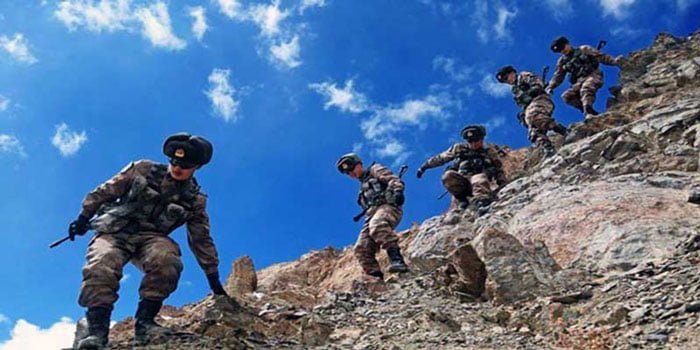 সীমান্তে ৬০ হাজার সেনা মোতায়েন চিনের - West Bengal News 24