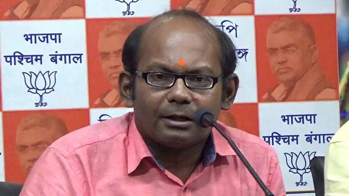 তৃণমূল বিধায়ককে এনকাউন্টারের হুমকি সায়ন্তন বসুর - West Bengal News 24 তৃণমূল বিধায়ককে এনকাউন্টারের হুমকি সায়ন্তন বসুর - West Bengal News 24